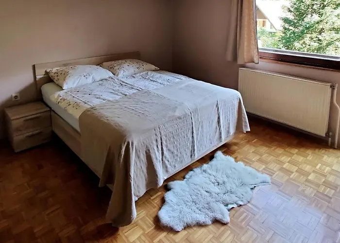 펜션 Cozy 3br Alpine House