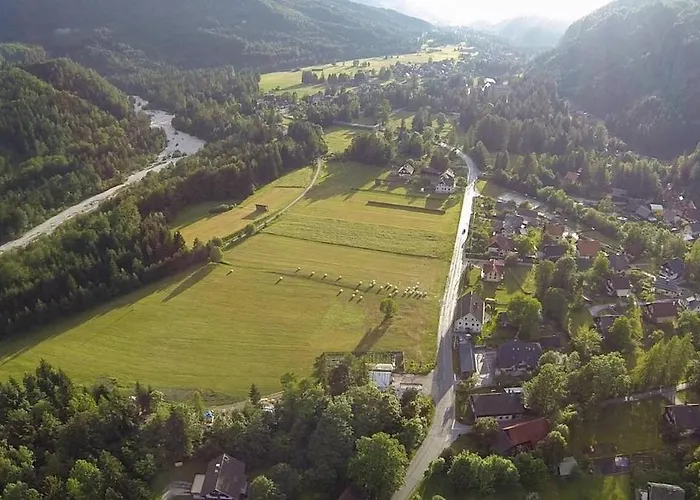 Cozy 3br Alpine House 펜션 *