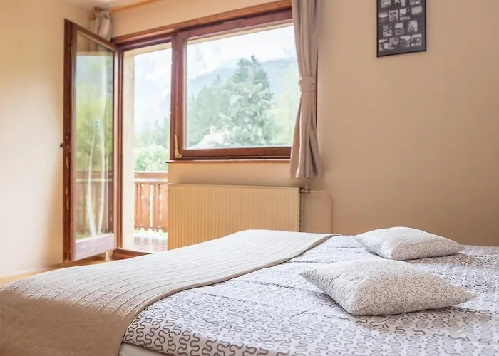 펜션 Cozy 3br Alpine House *